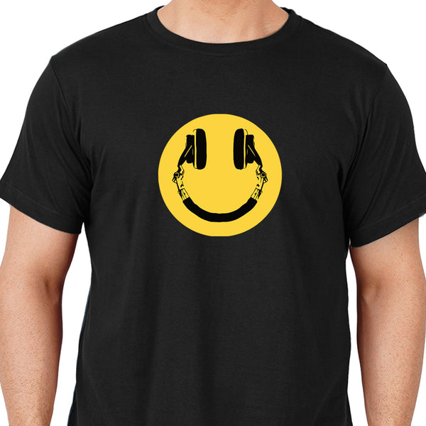 Smiley Headphone Half Sleeve Unisex T-Shirt